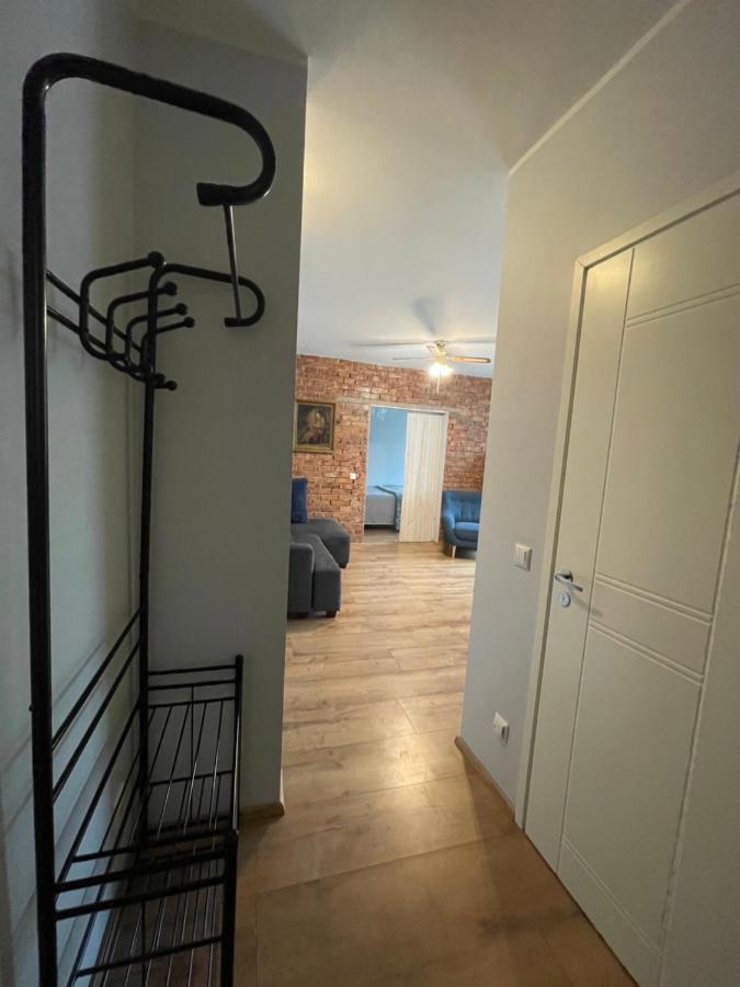 Paernu City Center Apartment- Kesklinna Suvituskorter Kültér fotó