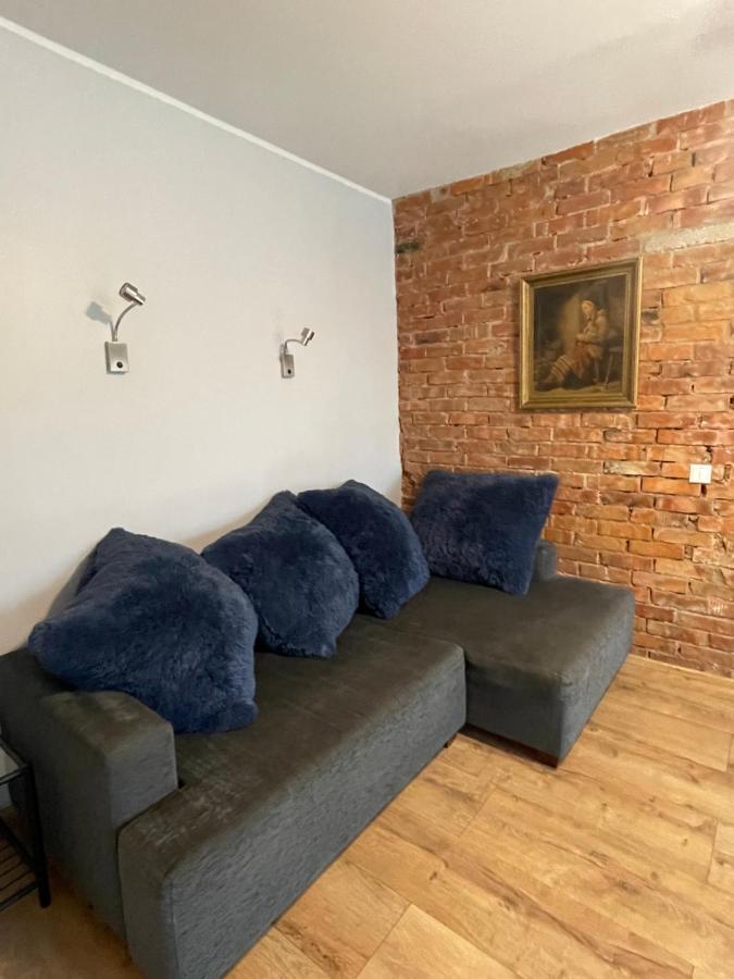 Paernu City Center Apartment- Kesklinna Suvituskorter Kültér fotó